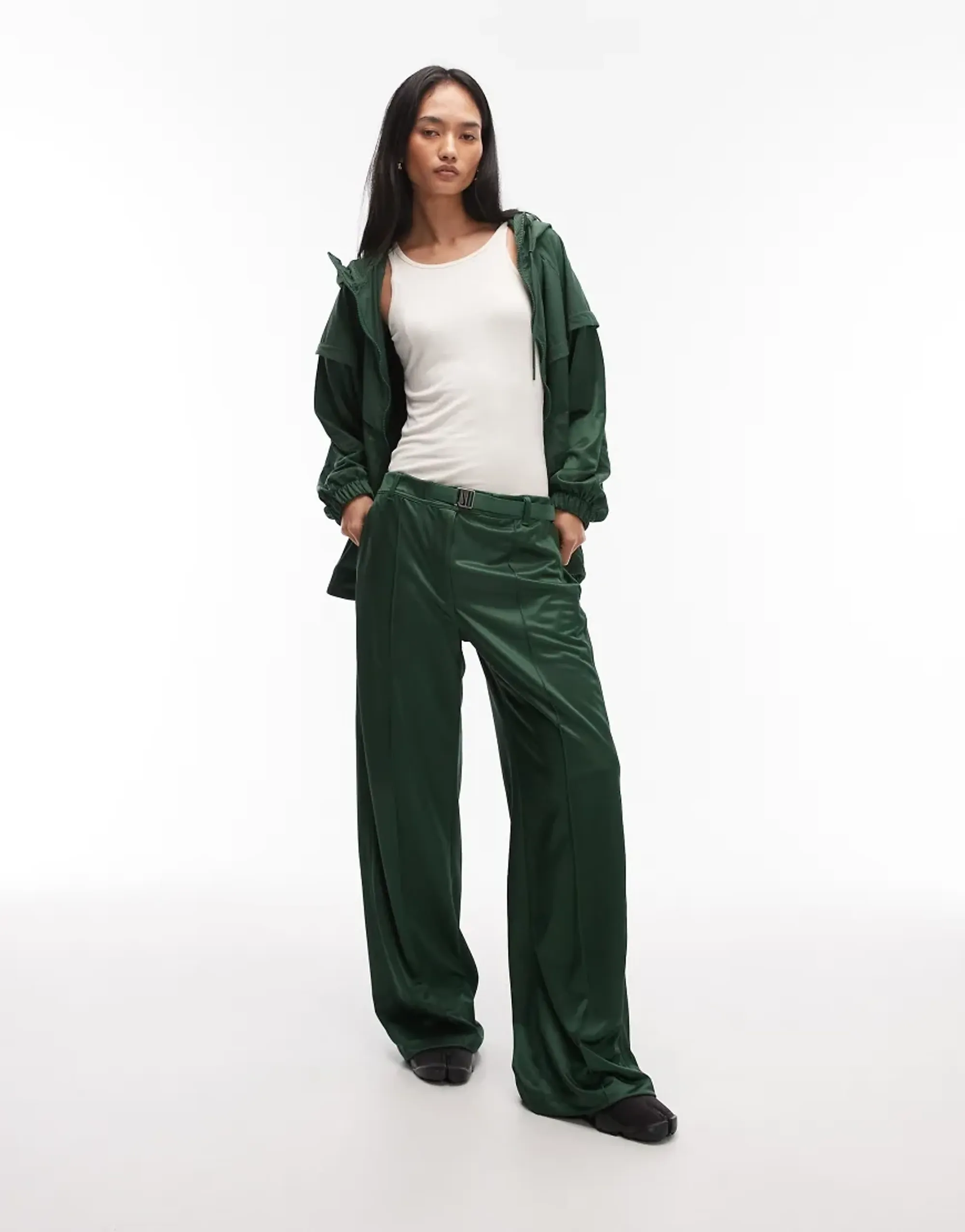 Nike Straight Leg Trousers With Belt In Dark Green