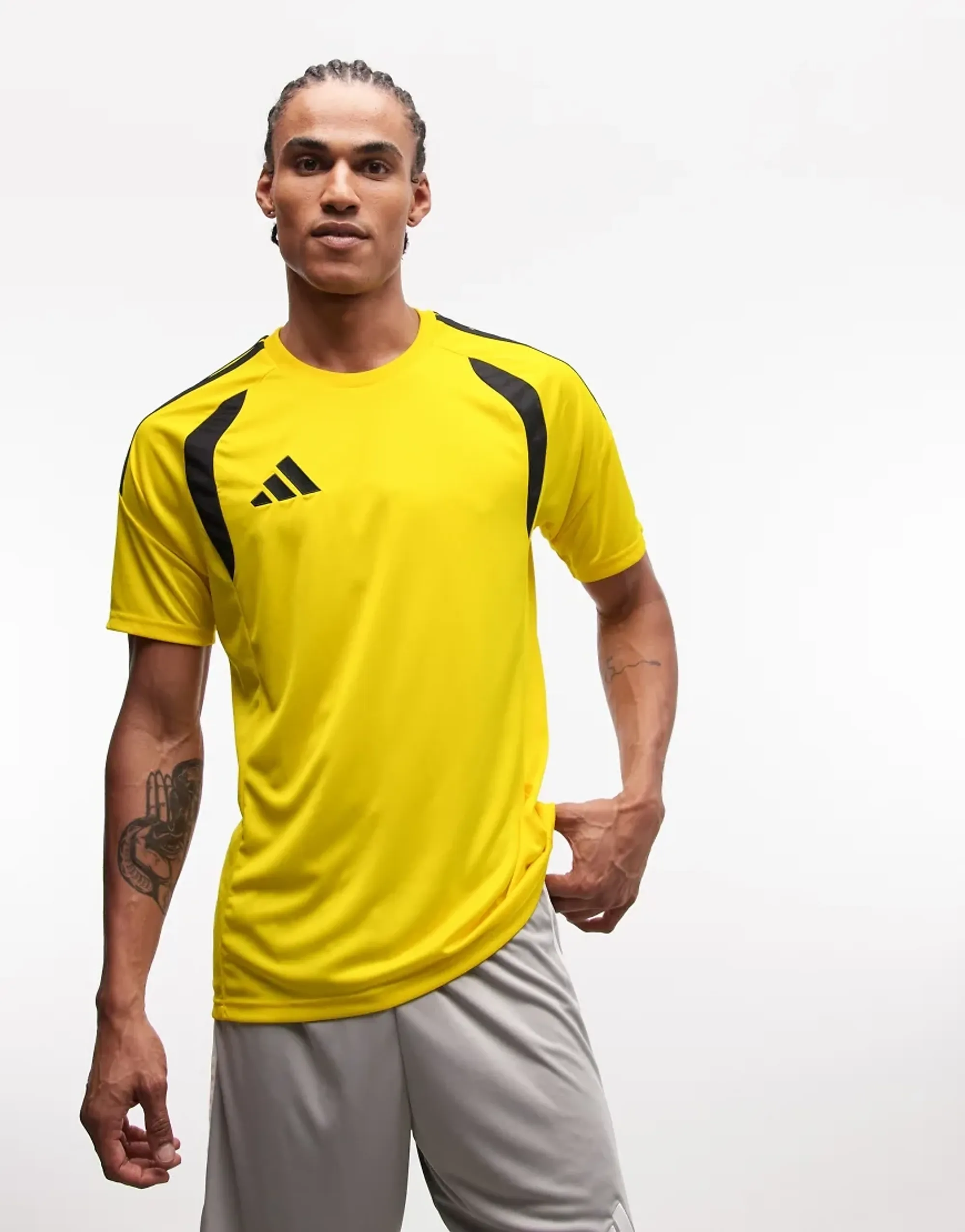 Adidas Football Tiro 26 T-Shirt In Yellow And Black