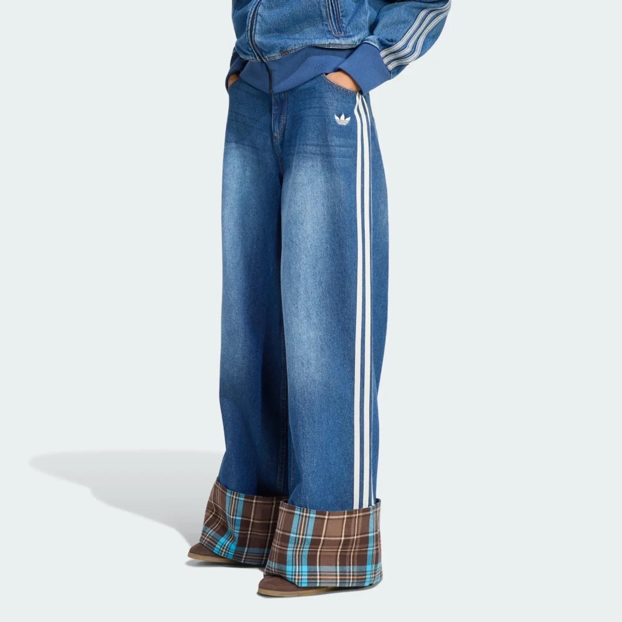 Adidas Originals Vintage Wide Leg Jeans With Checked Seam In Indigo Denim-Blue