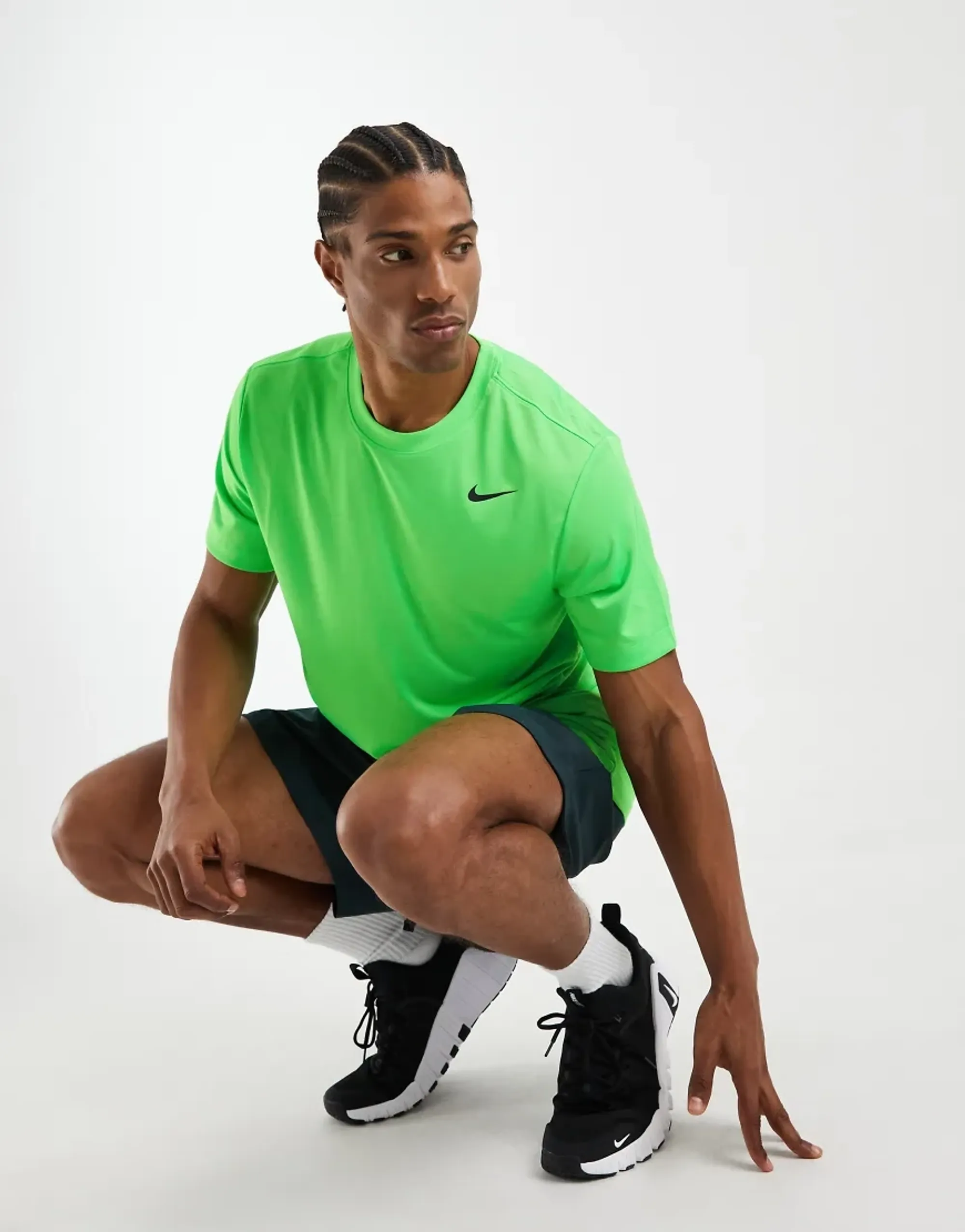 Nike Training Legend Dri-Fit T-Shirt In Green