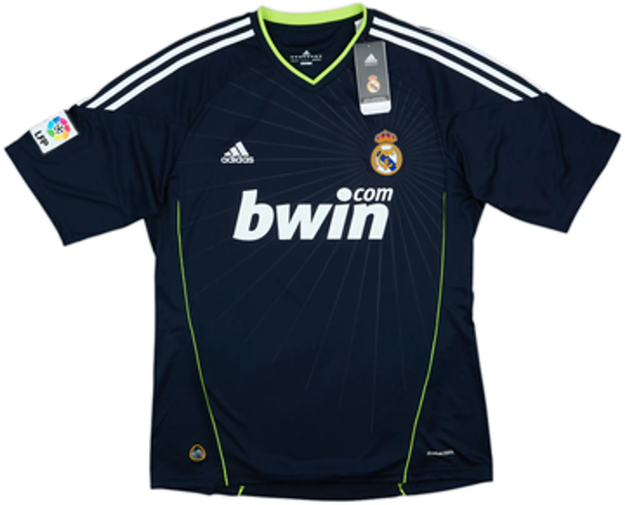 2010-11 Real Madrid Away Shirt Sergio Ramos #4 (L)