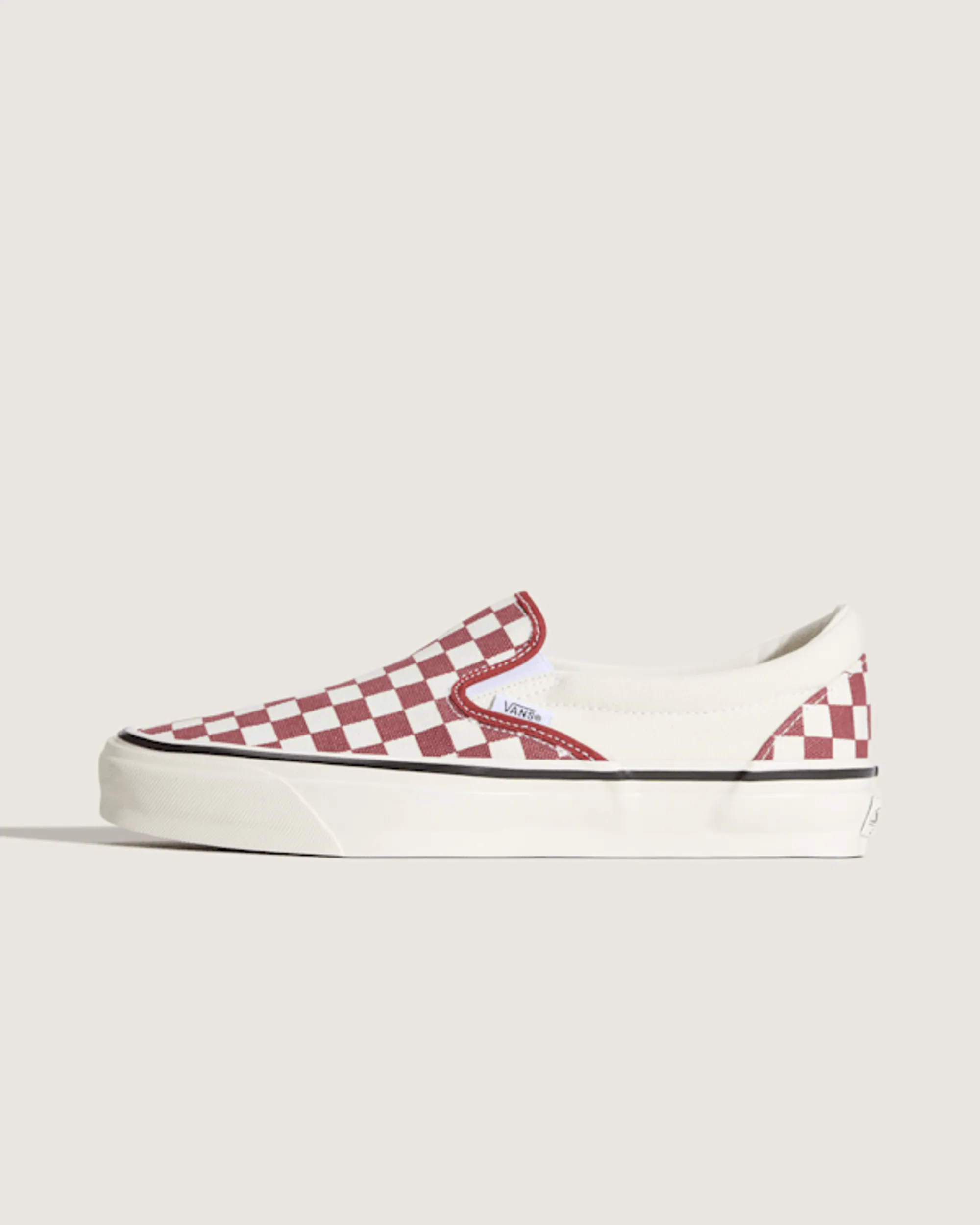 Vans - Premium Classic Slip-On Shoes, Man, Red