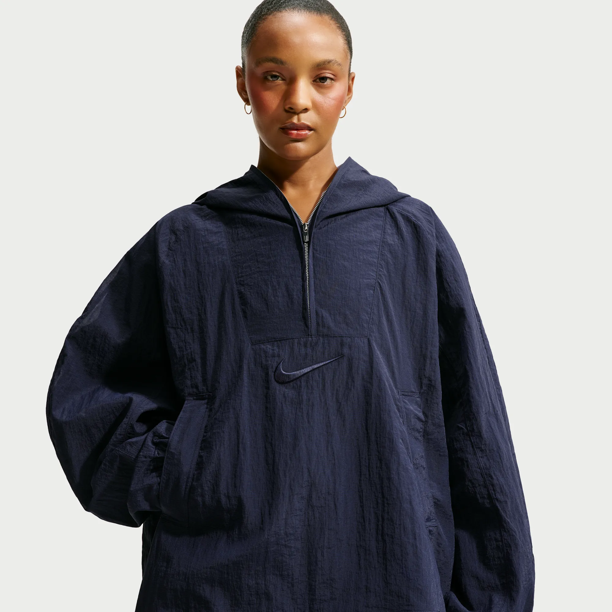 Nike Runway Women's Lightweight Jacket - Blackened Blue