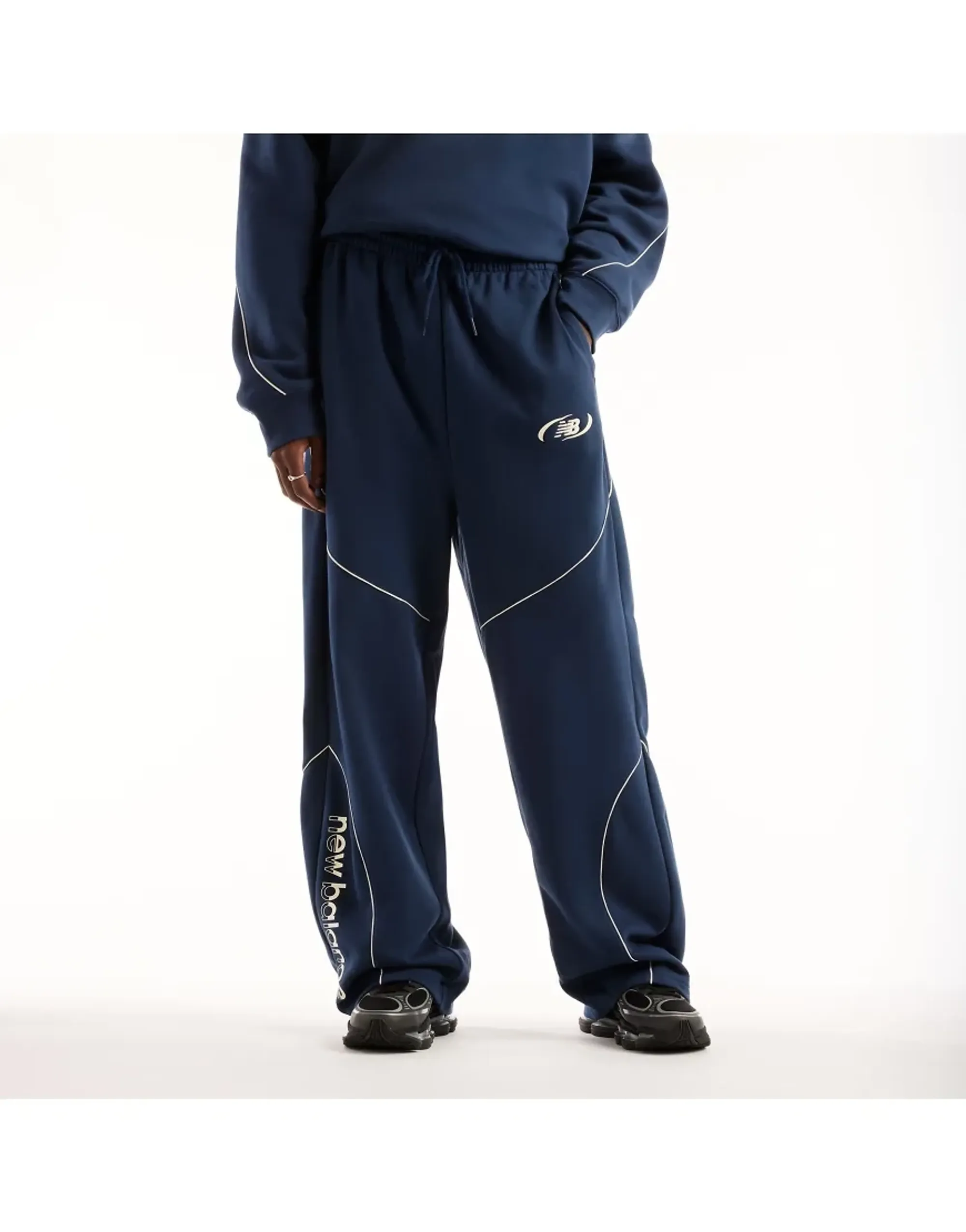 New Balance Trackside French Terry Pant In Nb Navy-Blue