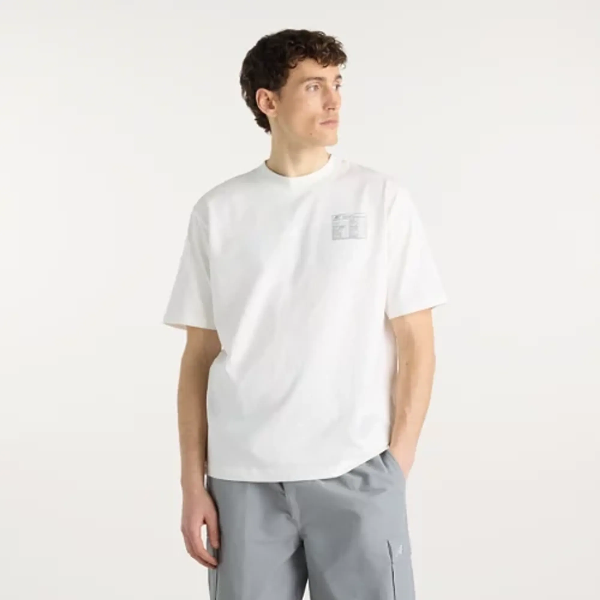 New Balance Men's Archive Blueprint T-Shirt in White Cotton