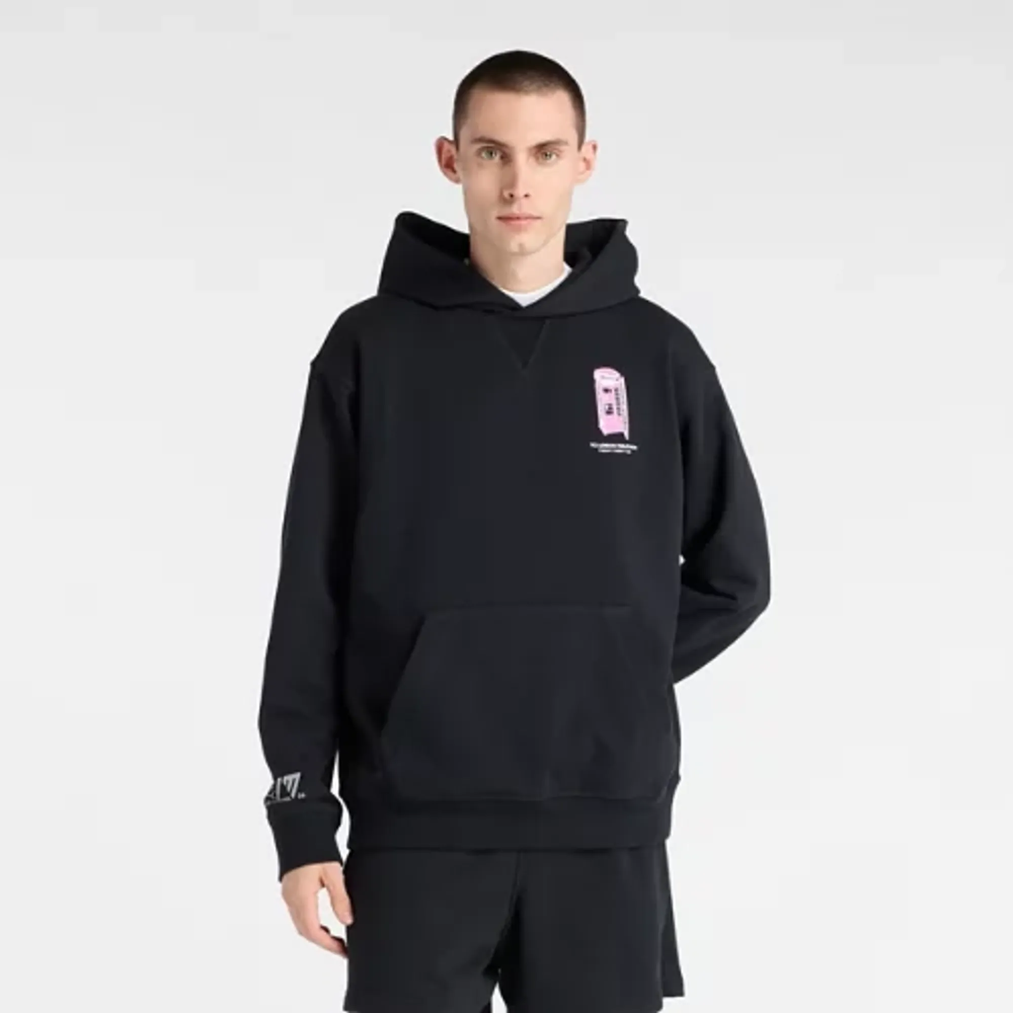 New Balance Men's London Edition Athletics Graphic French Terry Crew Finisher in Black Cotton