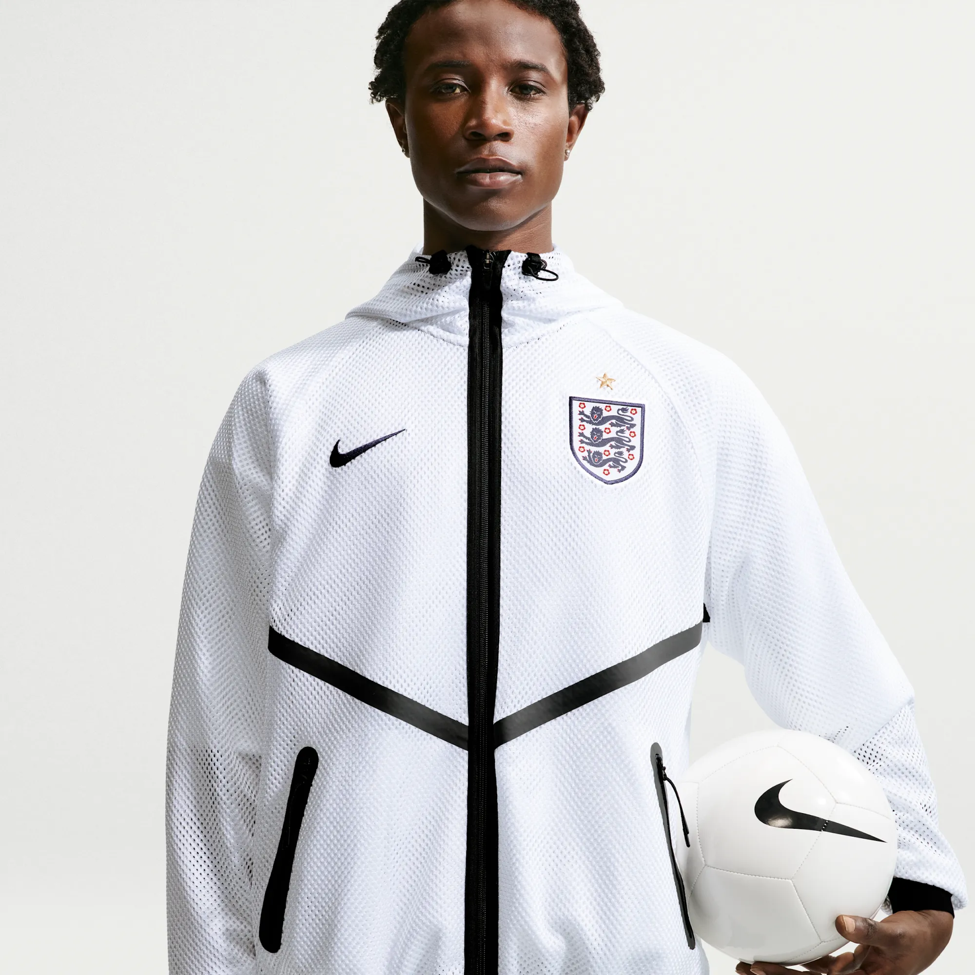 England Men's Nike Dri-FIT Football Anthem Jacket - White - Polyester