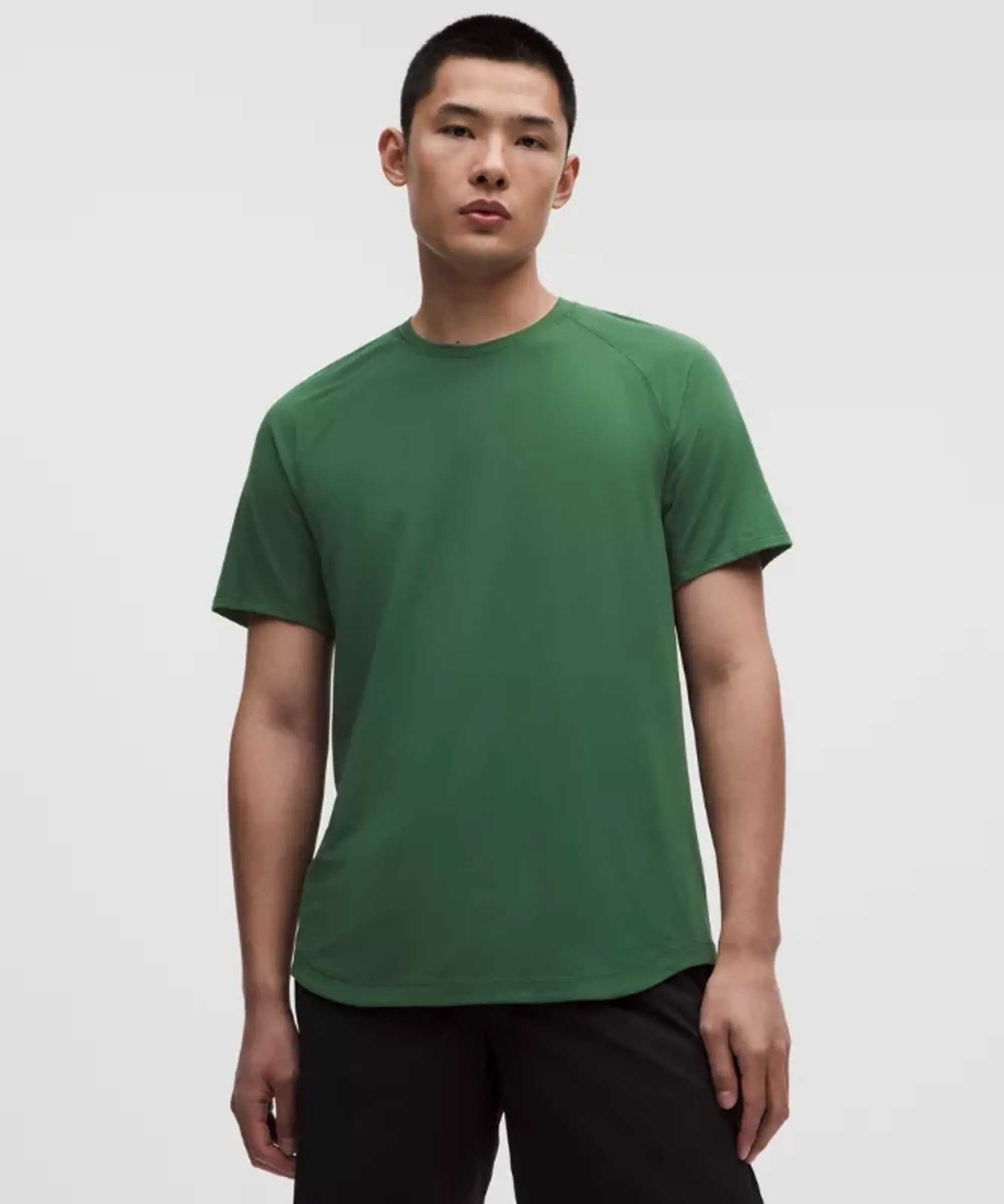 lululemon – Men's License to Train Short-Sleeve Shirt – Color Green – Size Medium