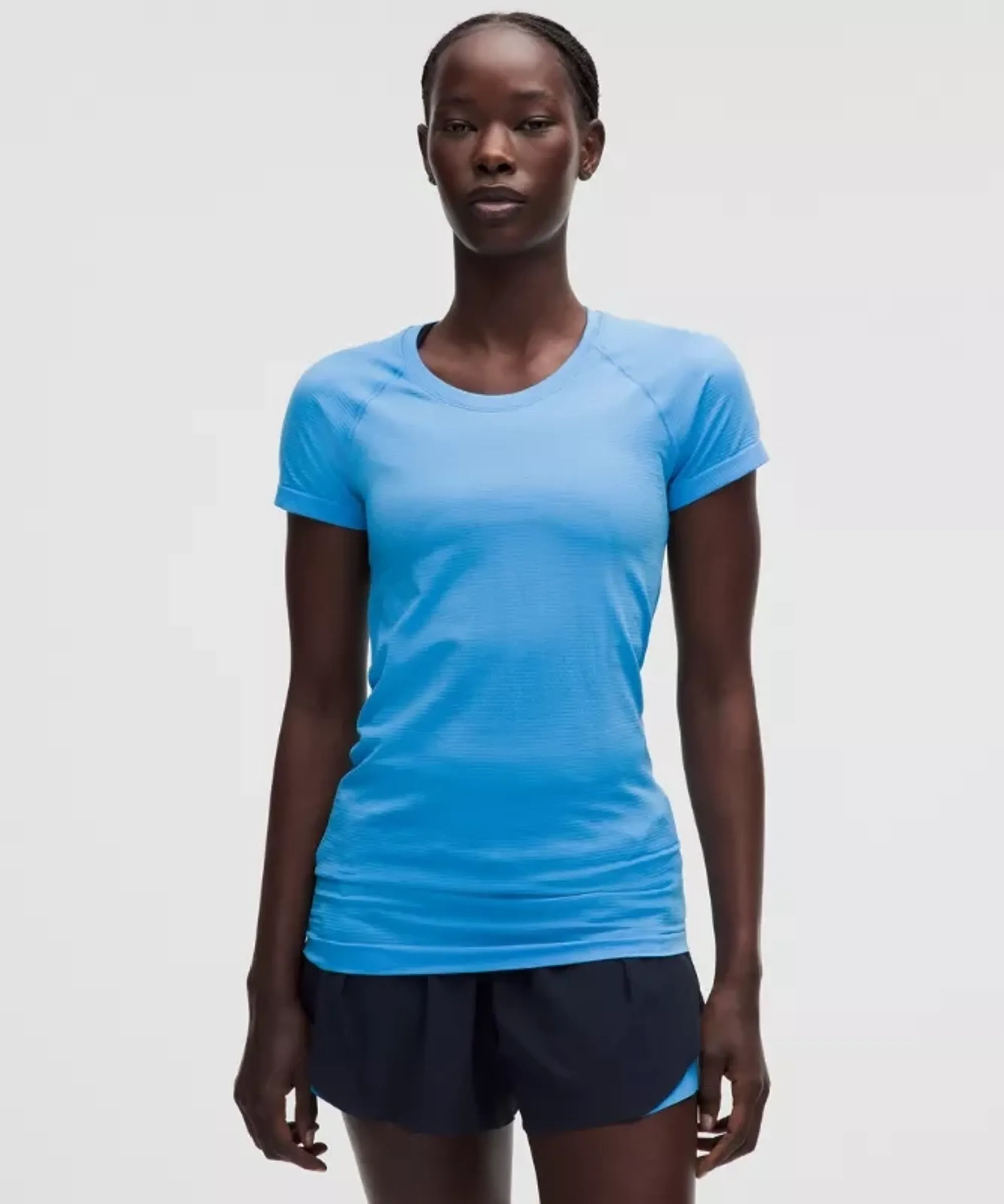 lululemon – Women's Swiftly Tech Short-Sleeve Shirt 2.0 Hip Length – Color Blue – Size 8