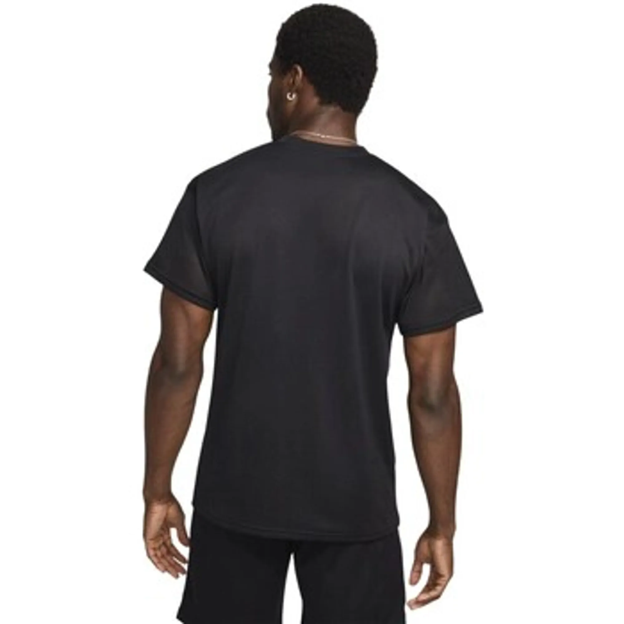 Nike  GT27839  men's T shirt in Black