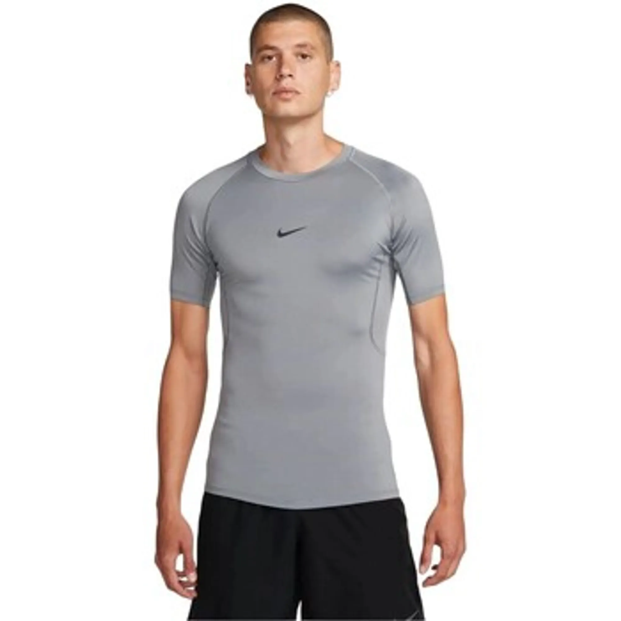 Nike  Pro Core  men's Sports T-shirts in Grey