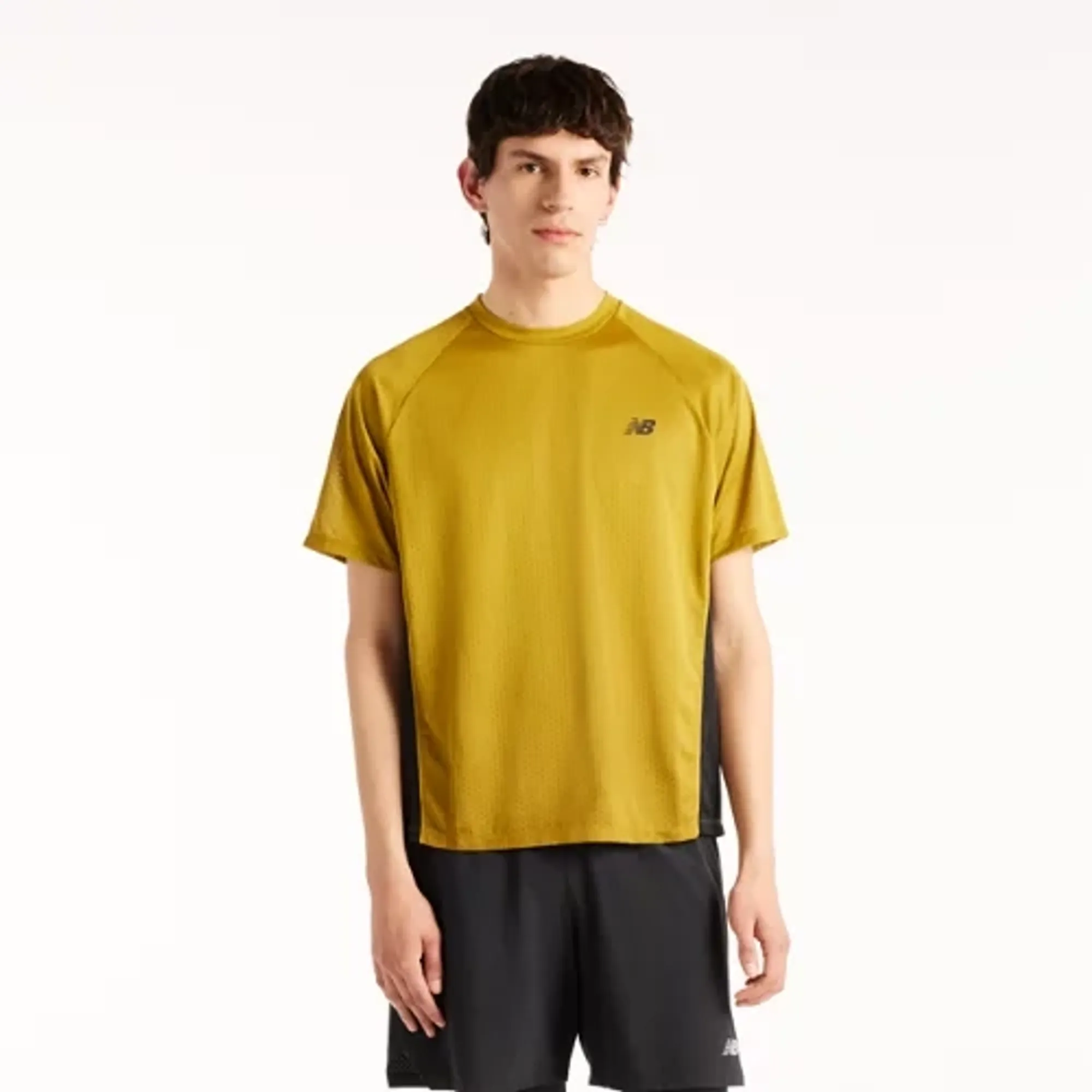 New Balance Men's Viz-Tech Run T-Shirt in Brown/Black Poly Knit