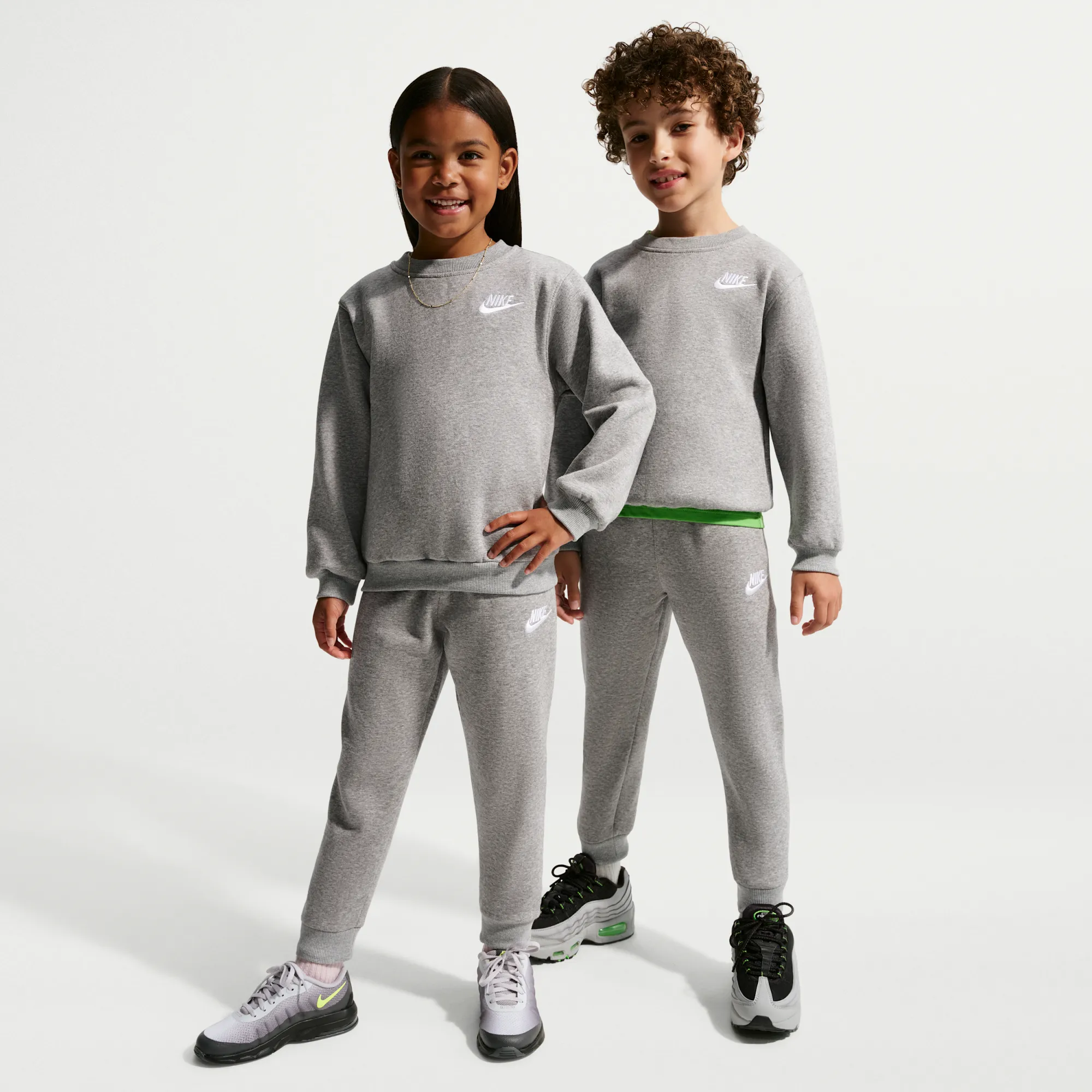 Nike Younger Kids' 2-Piece Crew Set - Dark Grey Heather