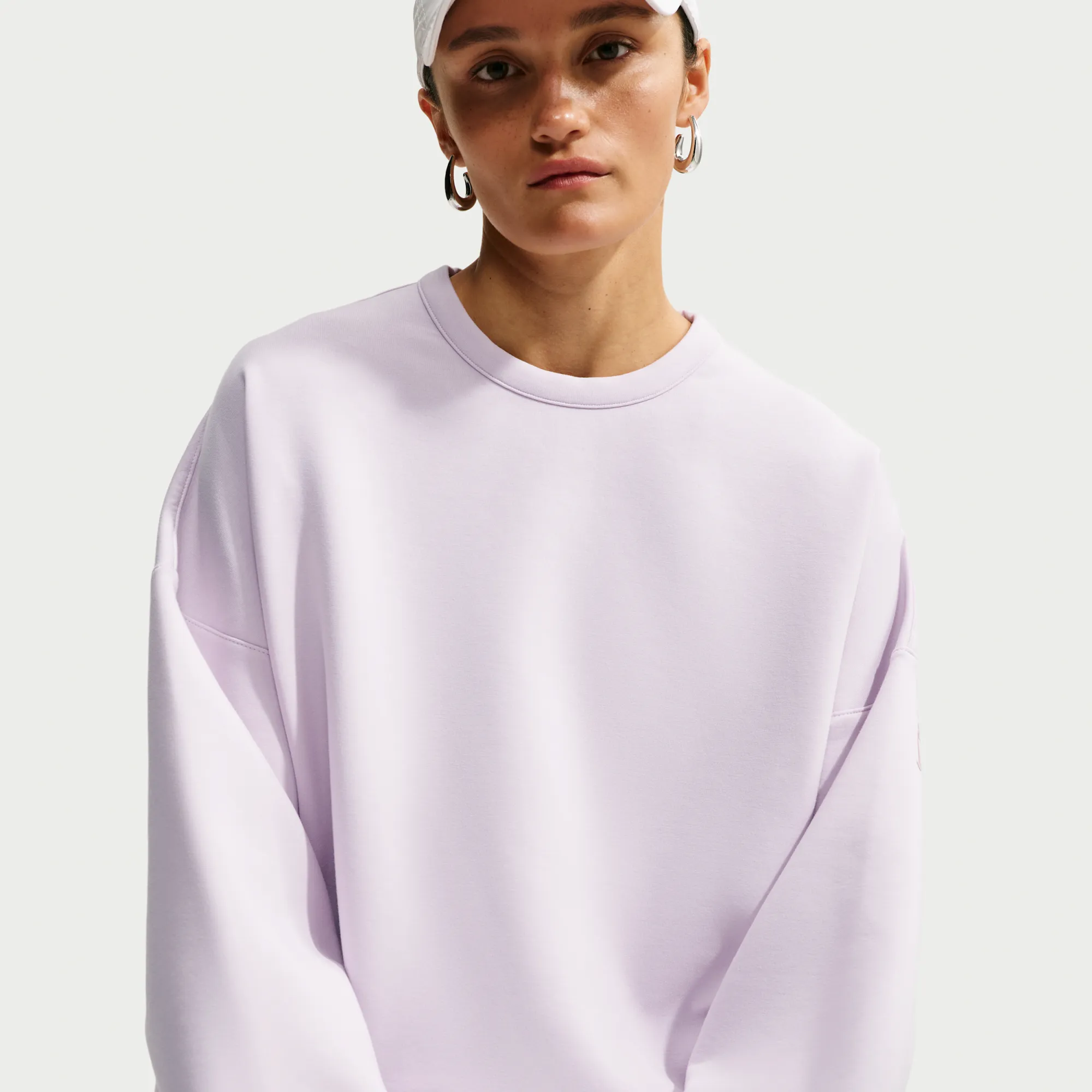 Nike 24.7 ImpossiblySoft Women's Dri-FIT Oversized Crew-Neck Top - Purple - Fleece
