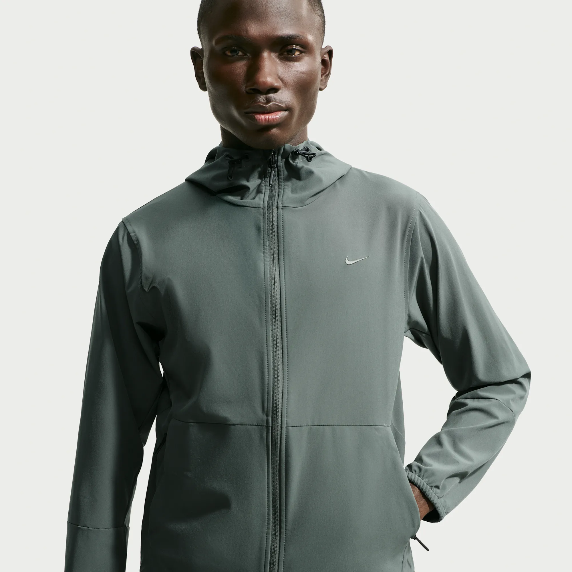 Nike Unlimited Men's Repel Hooded Versatile Jacket - Green