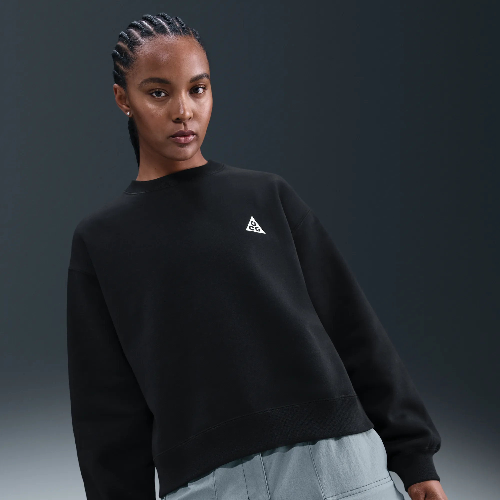 Nike ACG 'Tuff Fleece' Women's Therma-FIT Crew-Neck Sweatshirt - Black - Fleece