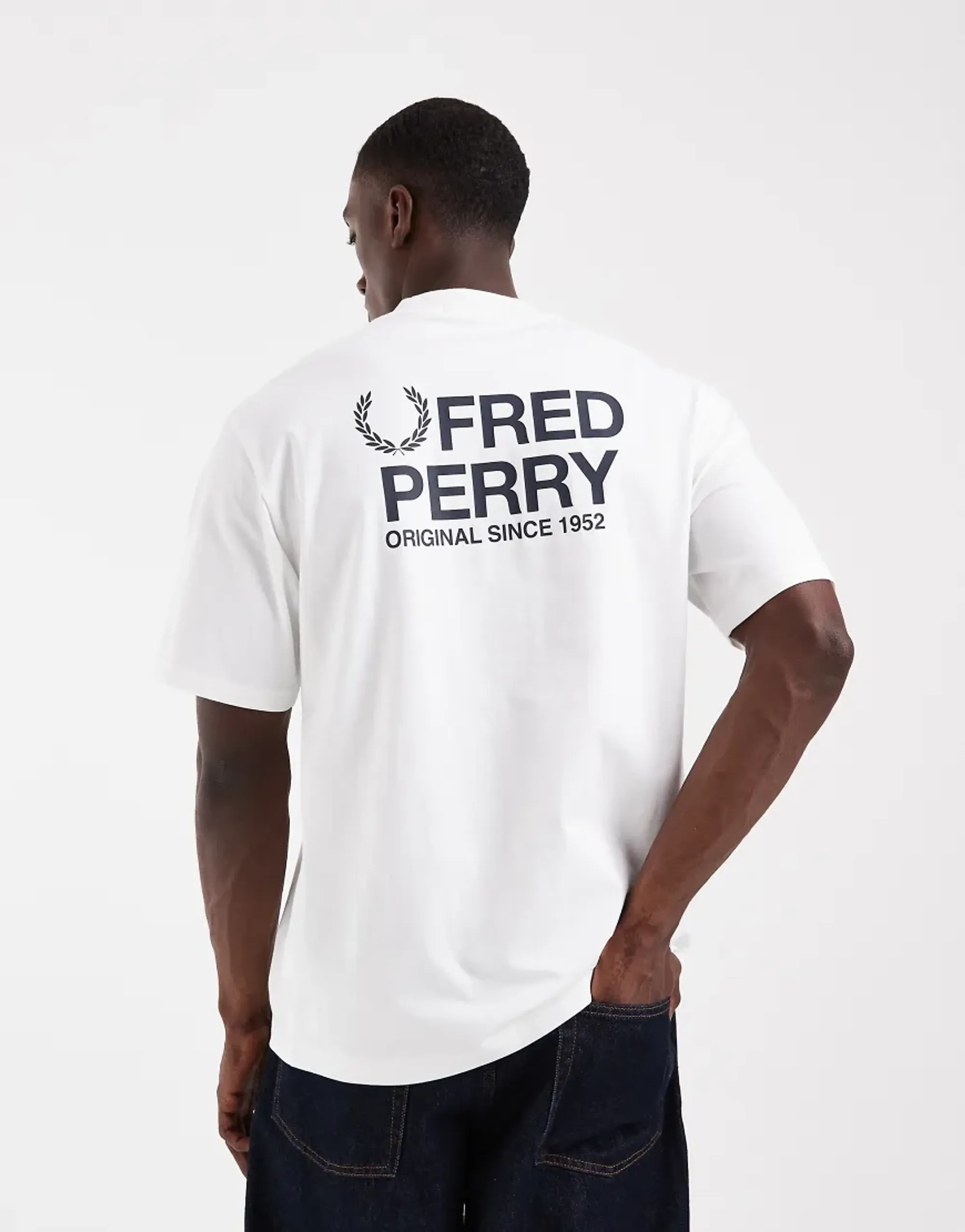 T-Shirt Fred Perry Back Print Fred Perry T-Shirt White M