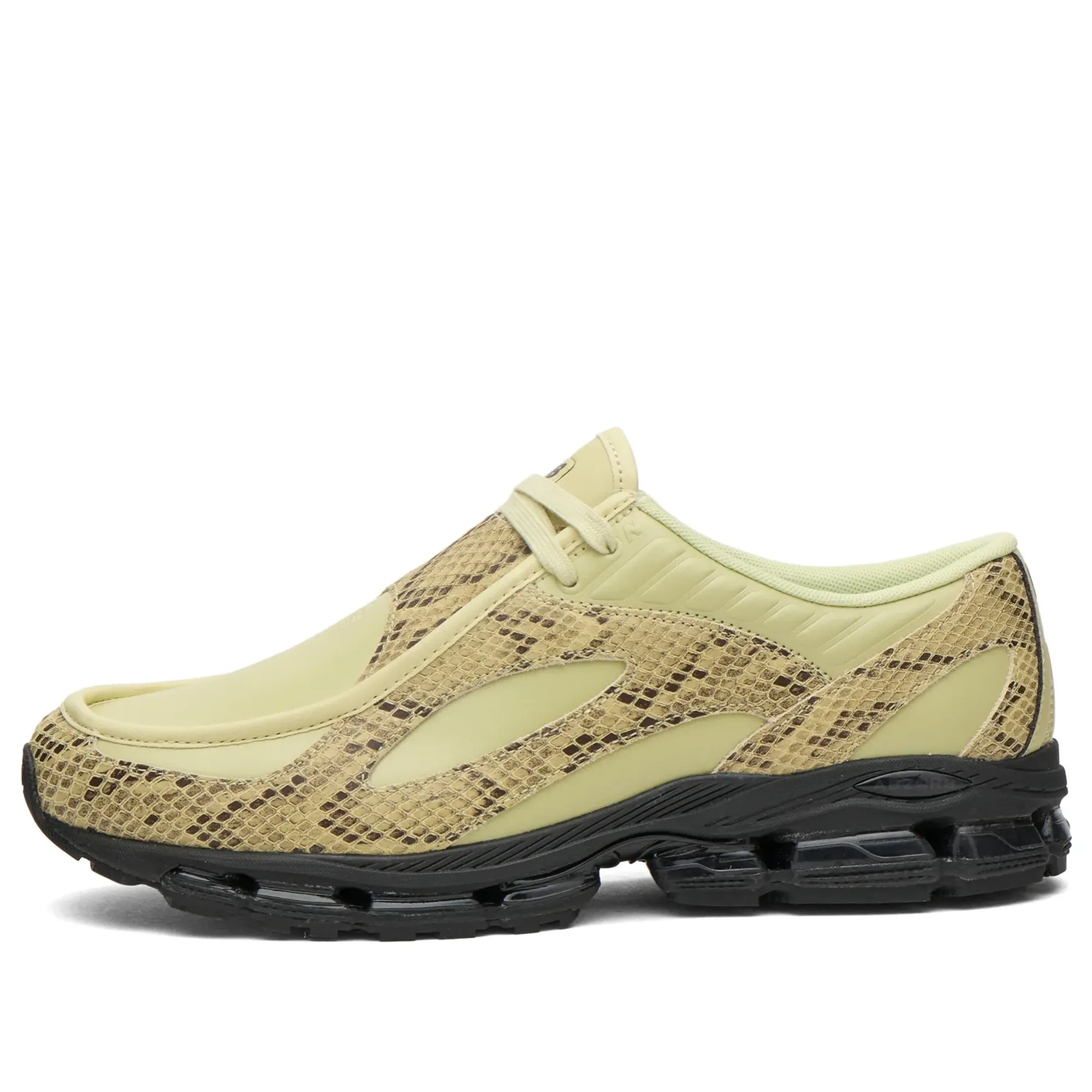 New Balance Unisex 1890A in Brown/Black Leather