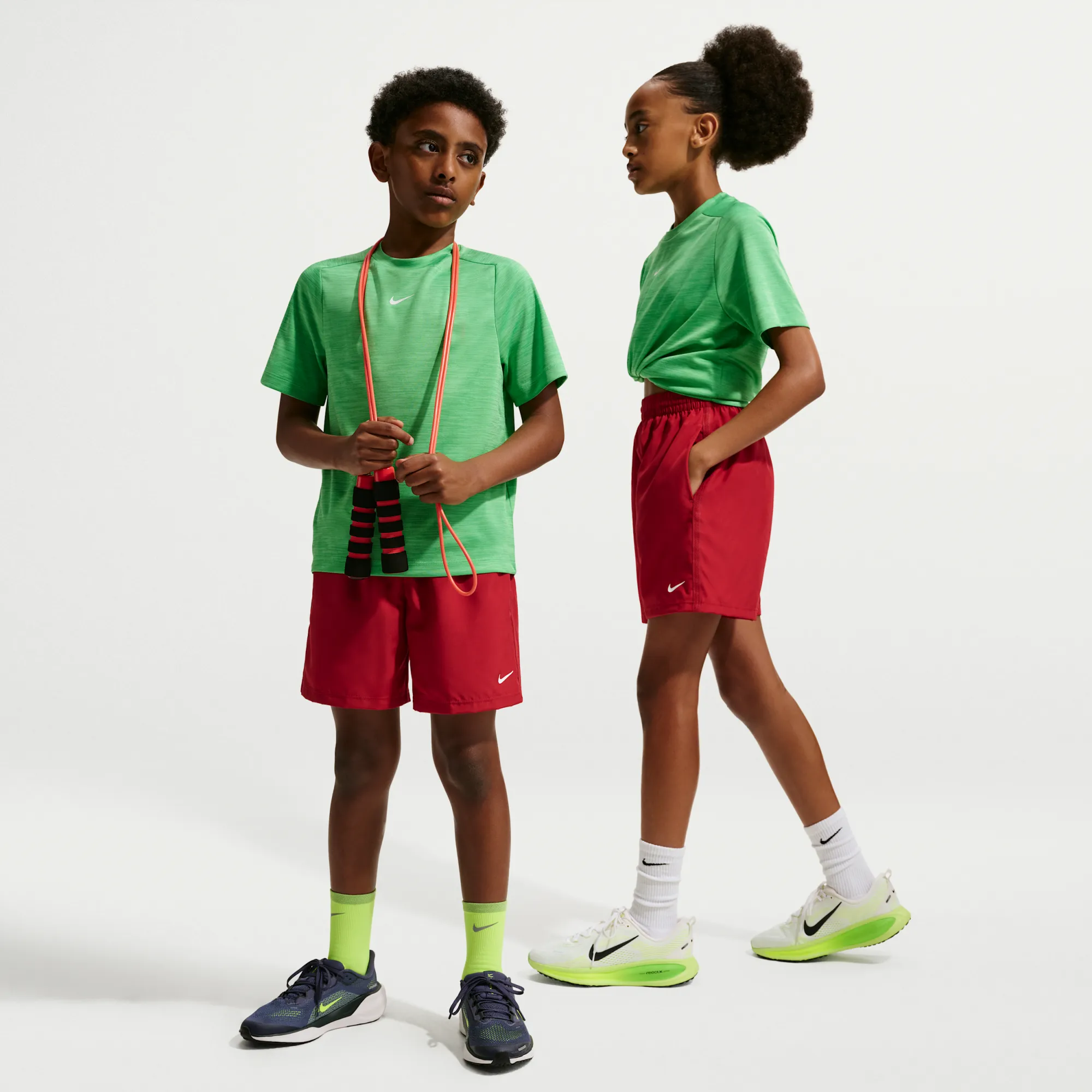 Nike Multi Older Kids' Dri-FIT Training Shorts - Red