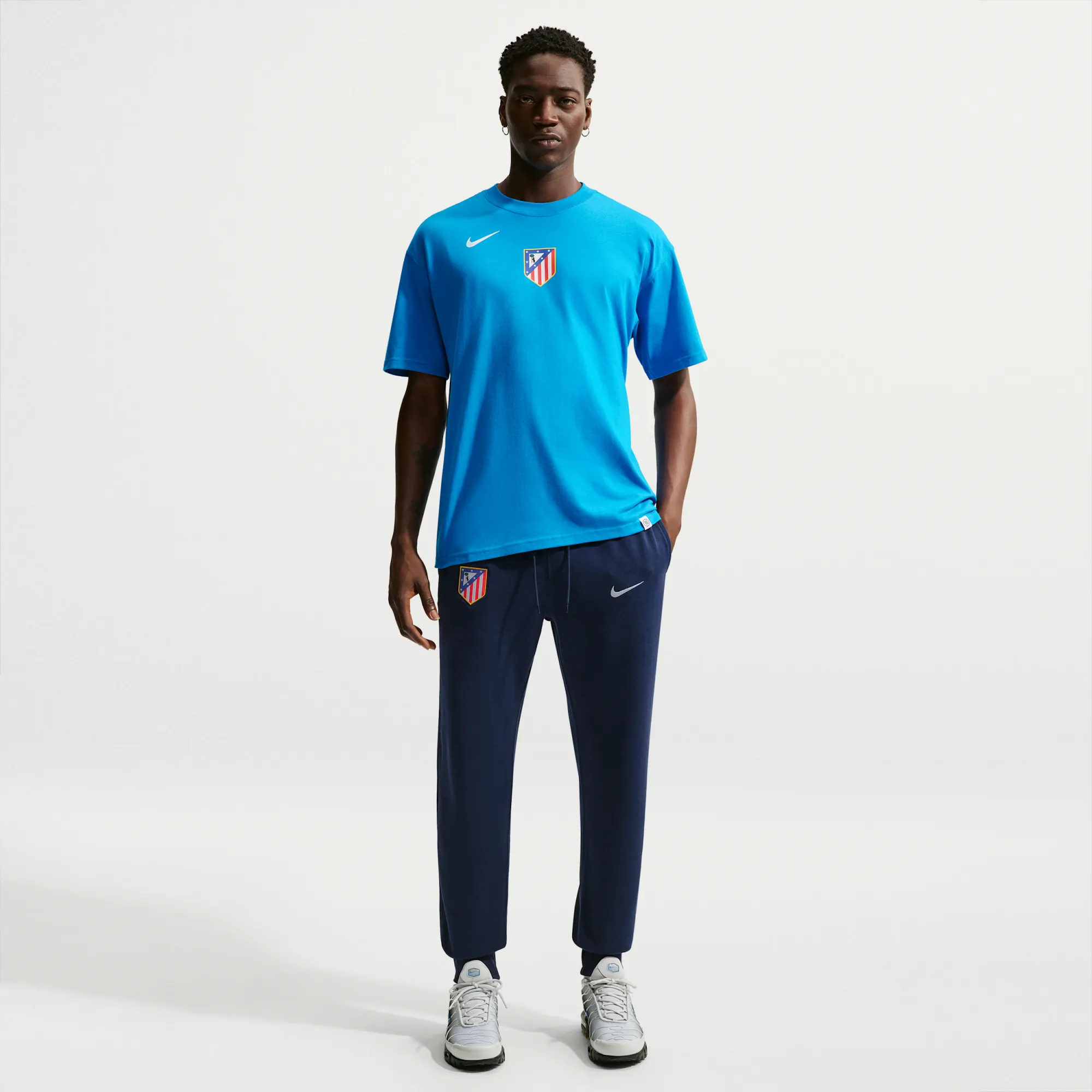 Atlético Madrid Club Men's Nike Football French Terry Joggers - Blue - Fleece