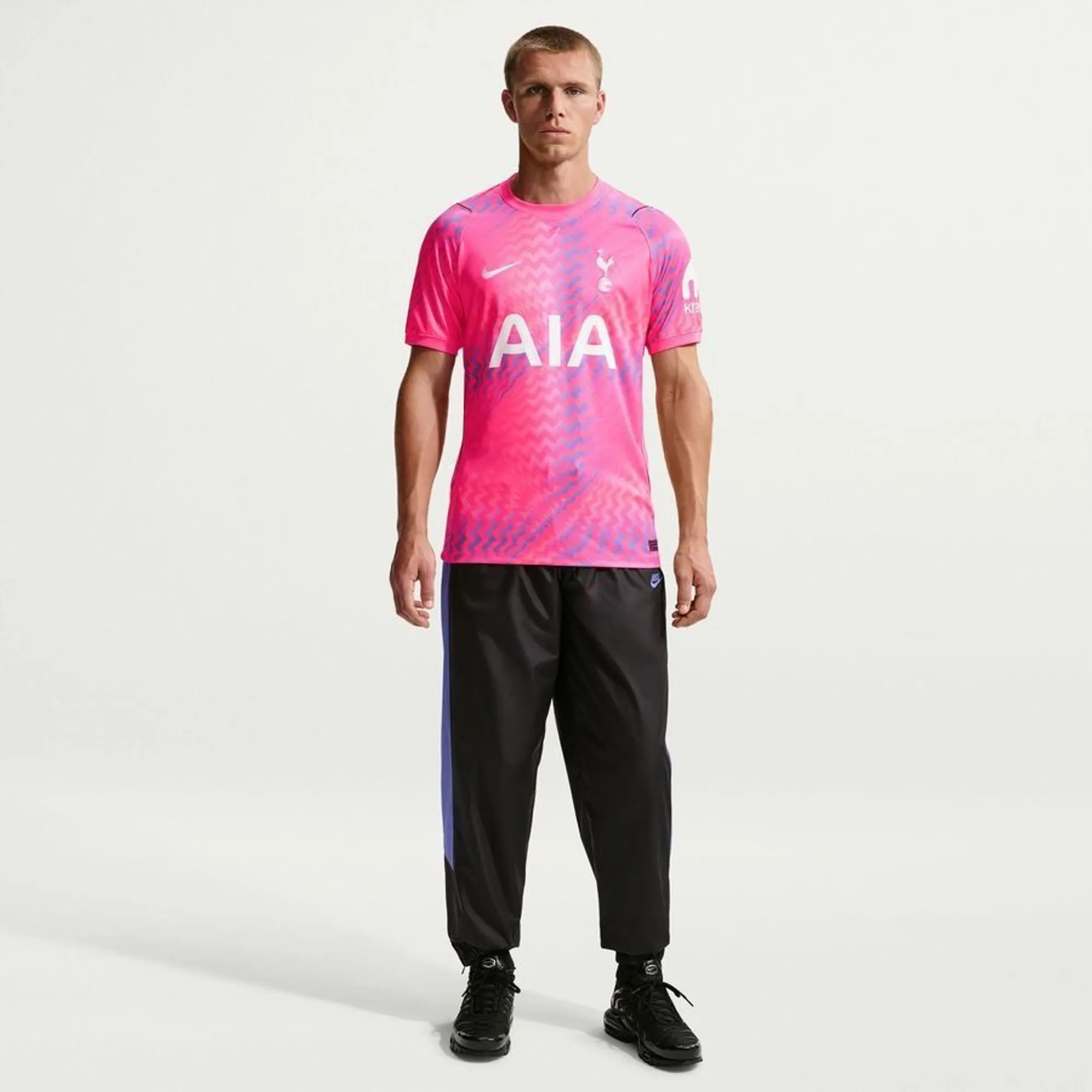Tottenham Hotspur Nike Home Stadium Goalkeeper Shirt 2026-27