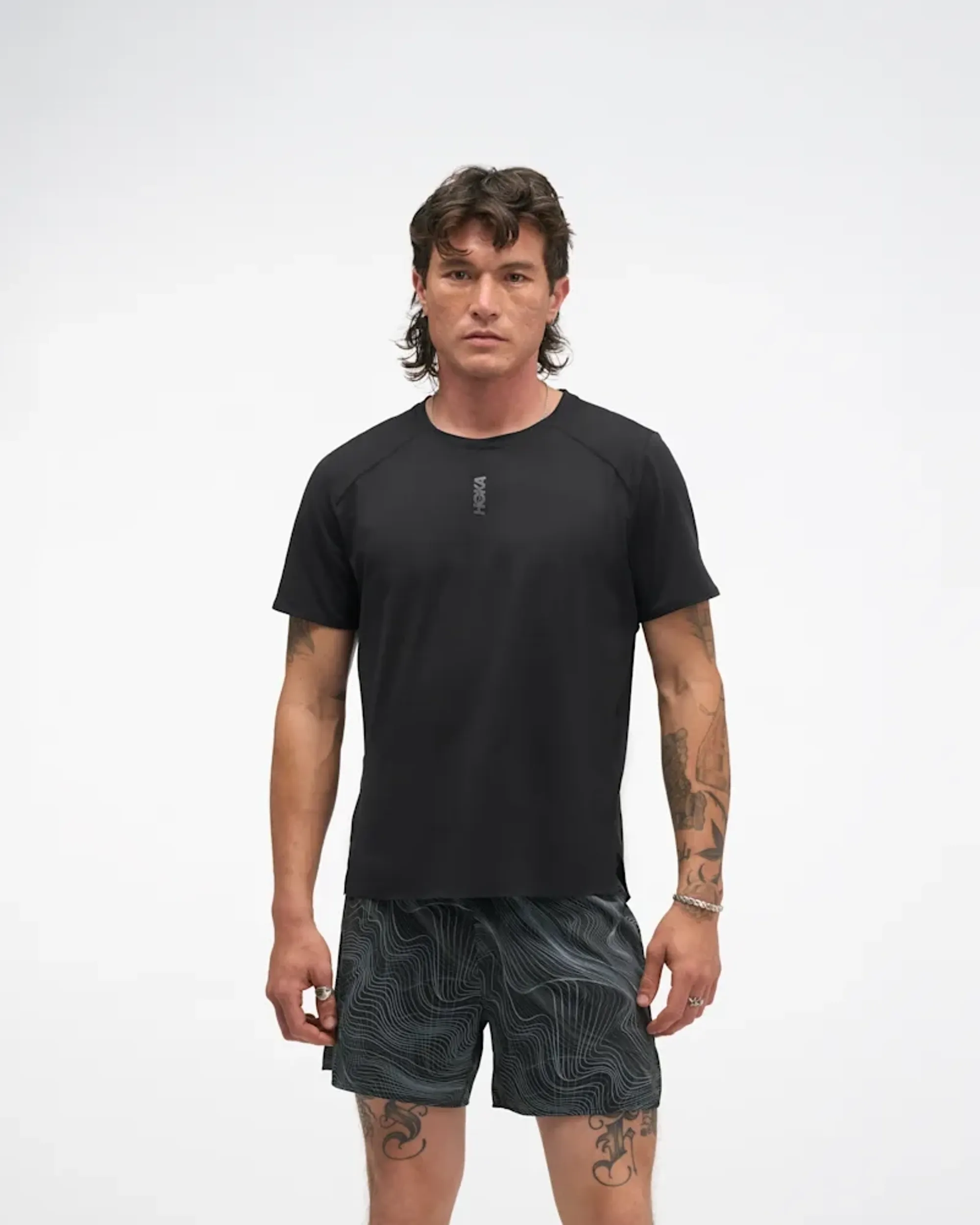 Hoka Men's Everyrun Short Sleeve Top In Black
