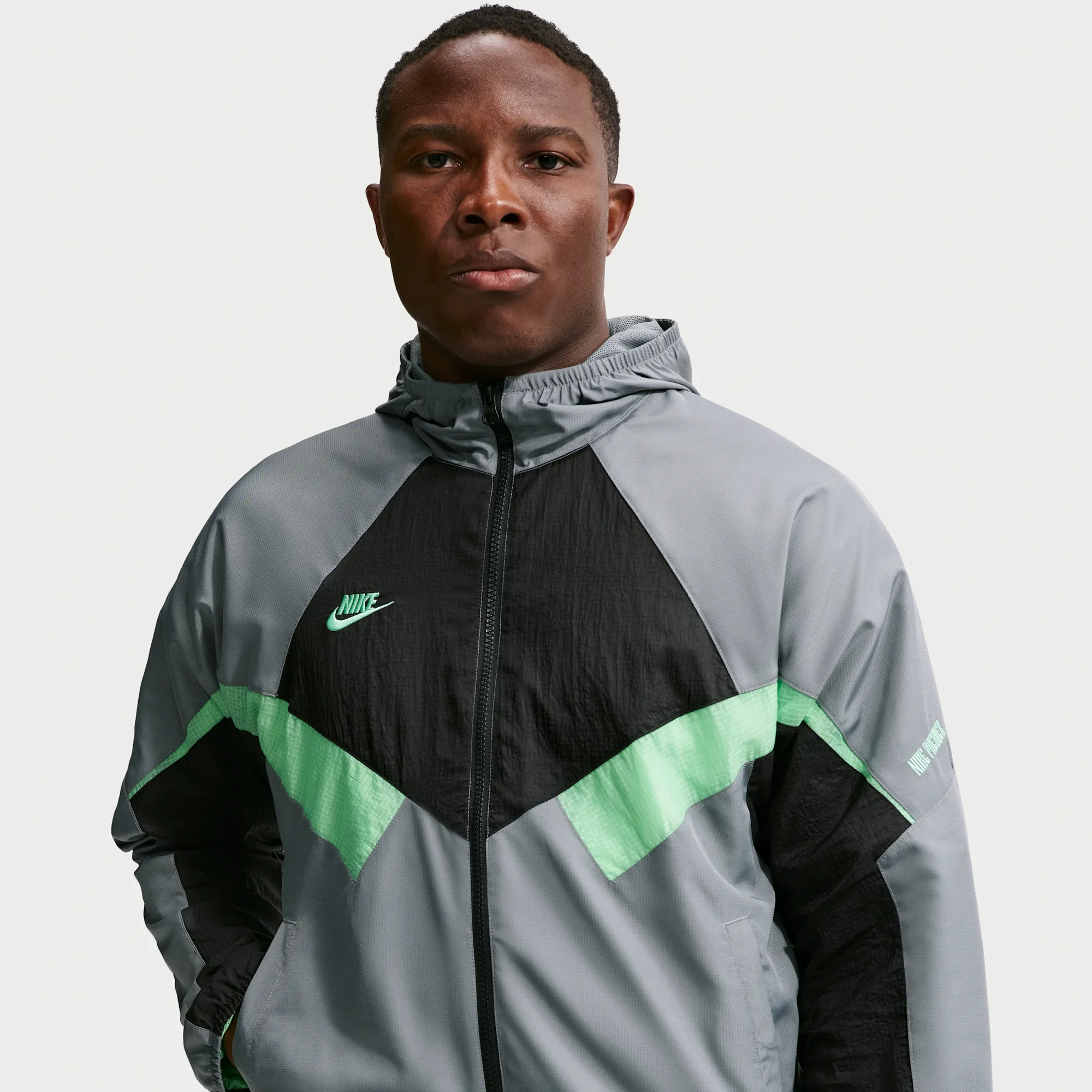Nike Premier Repel Men's Football Hooded Woven Tracksuit Jacket - Green