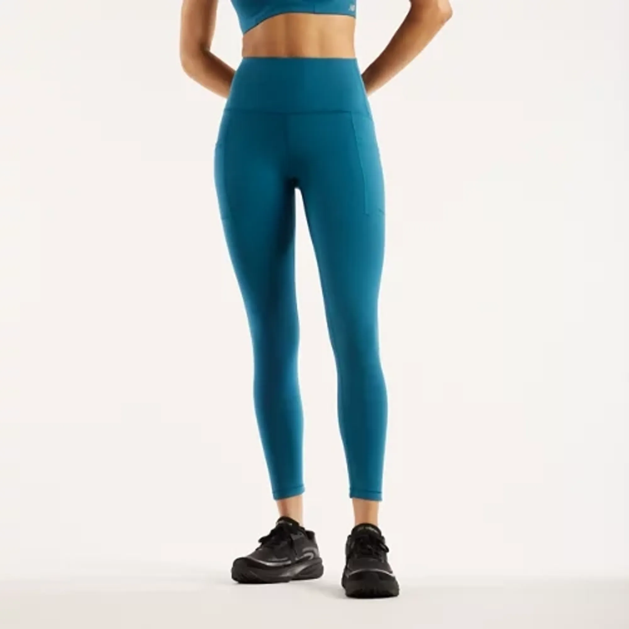New Balance Women's RC Pocket Legging 25" in Blue Poly Knit