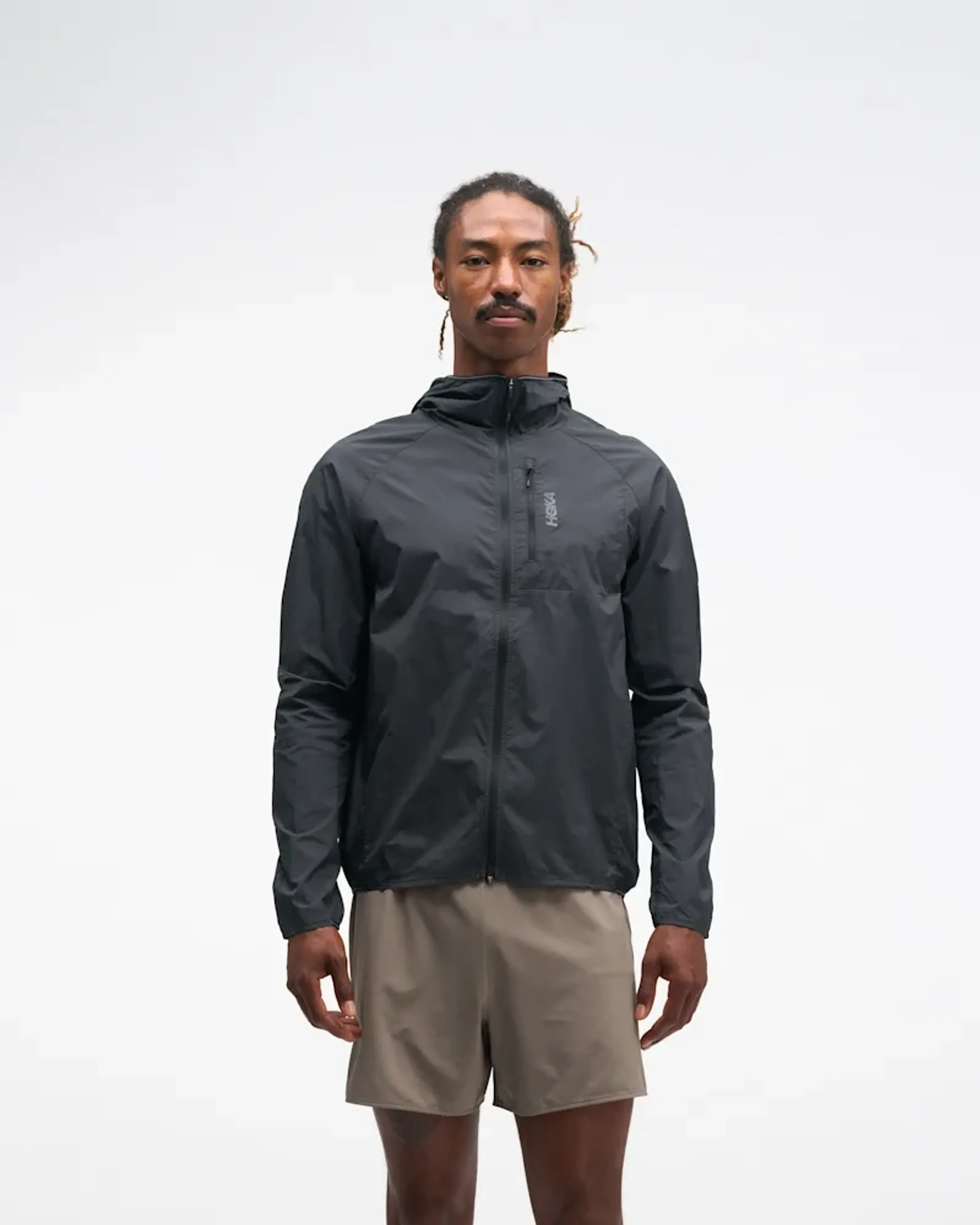 Hoka Men's Skyflow Wind Jacket In Black