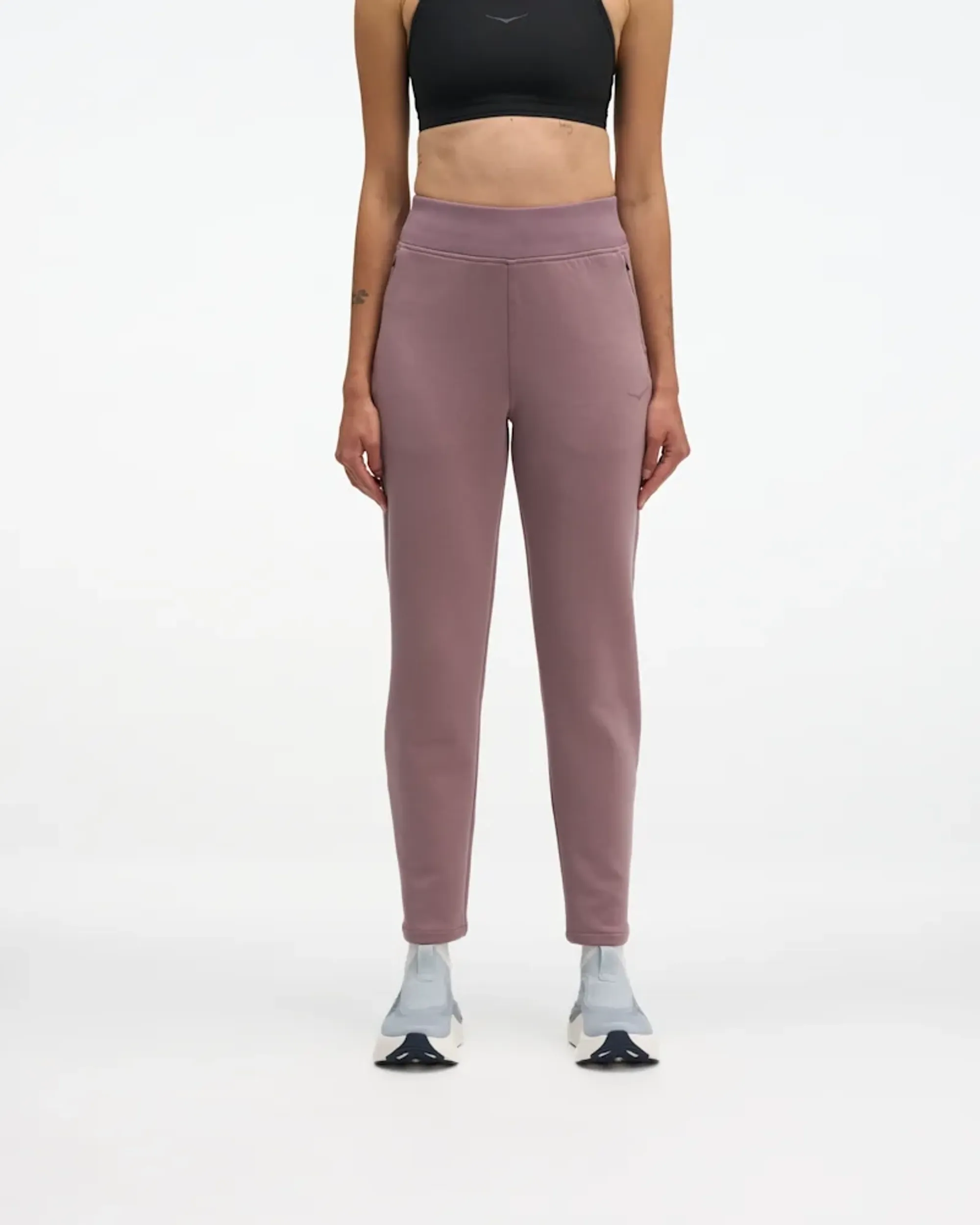 Hoka Women's Essential Recovery Pant In Dark Quartzite