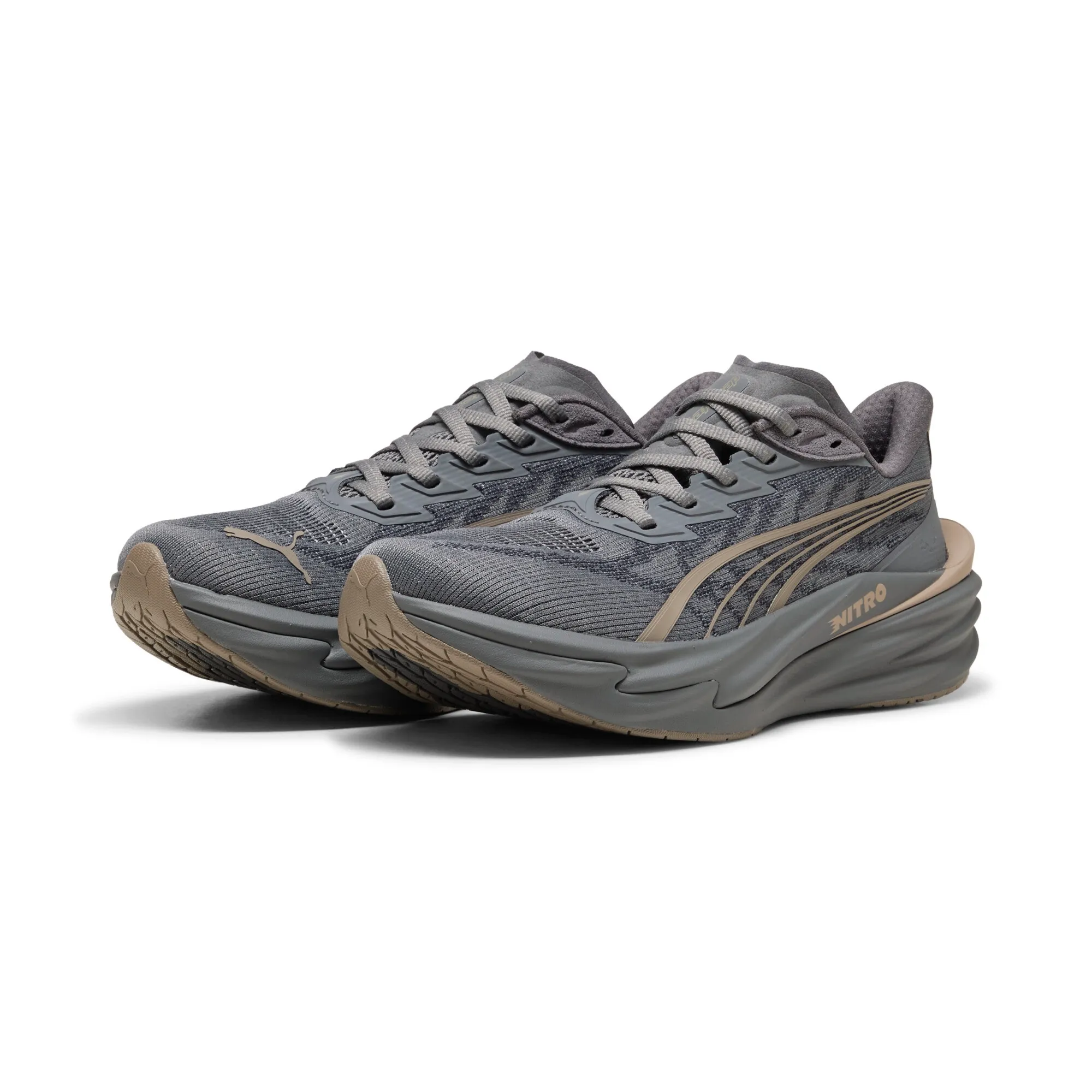 PUMA Deviate NITRO 4 Running Shoes Women in Gray | Size 3