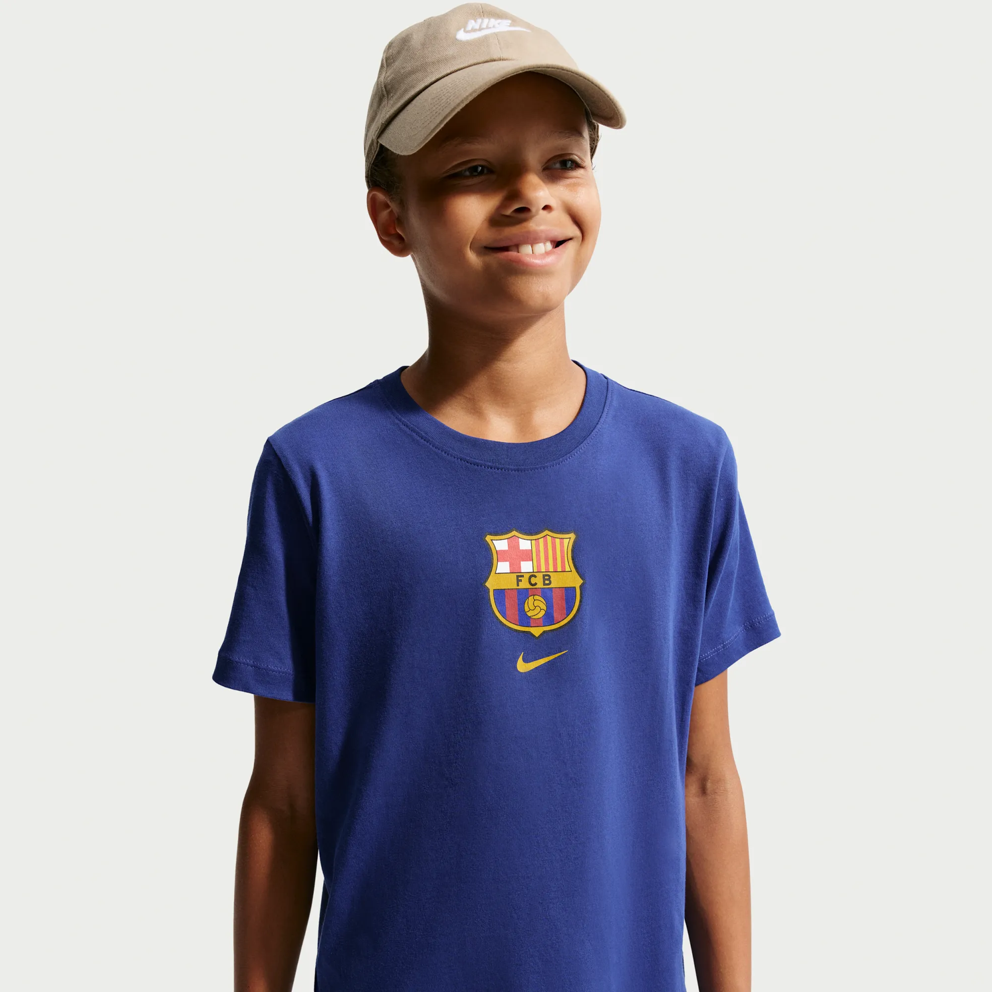 F.C. Barcelona Older Kids' Nike Football T-Shirt - Blue