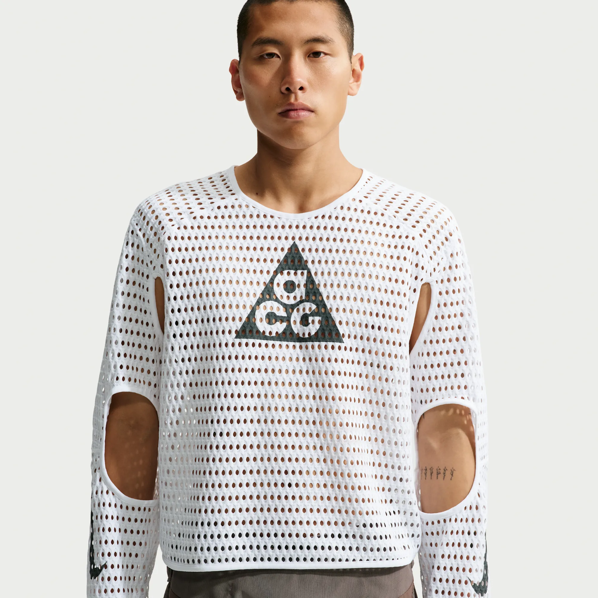 Nike ACG Radical AirFlow NXT Lサイズ Nike ACG Radical AirFlow NXT Men's Dri-FIT Long-Sleeve Trail