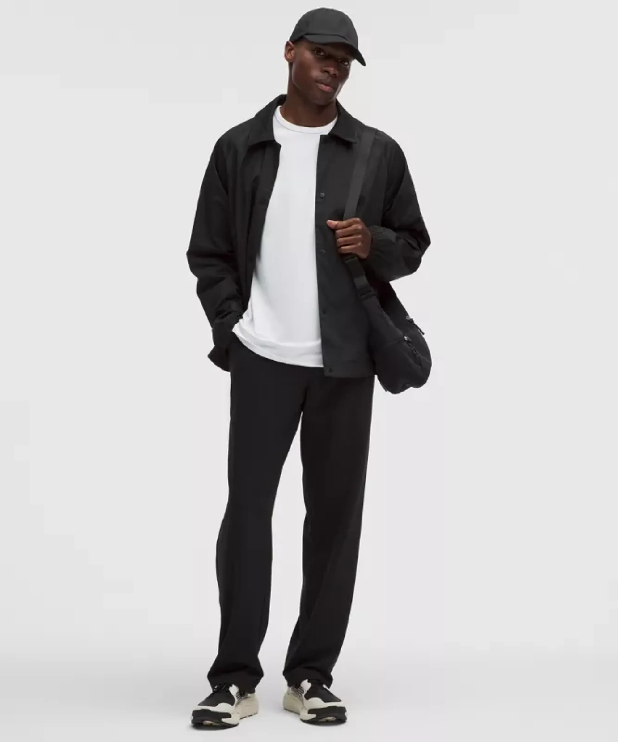 lululemon – Men's Daydrift Classic-Fit Trouser Regular No Belt Loops – Color Black – Size Medium