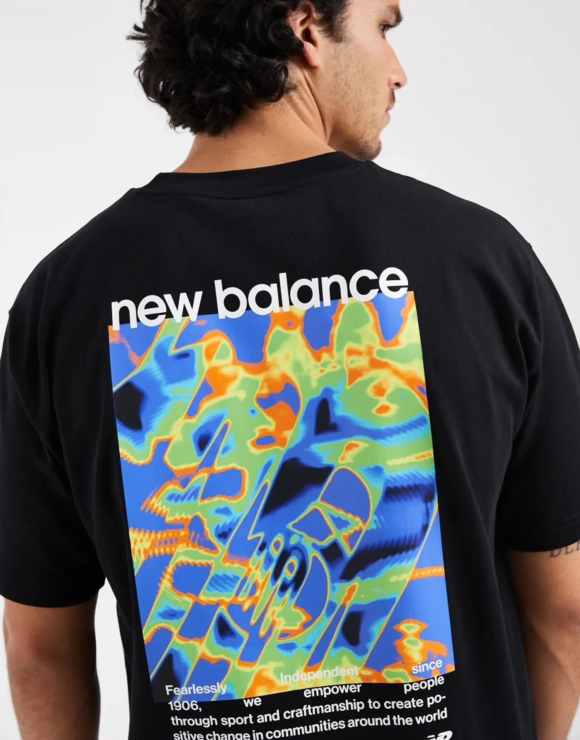 New Balance Heat Map Graphic T-Shirt In Black