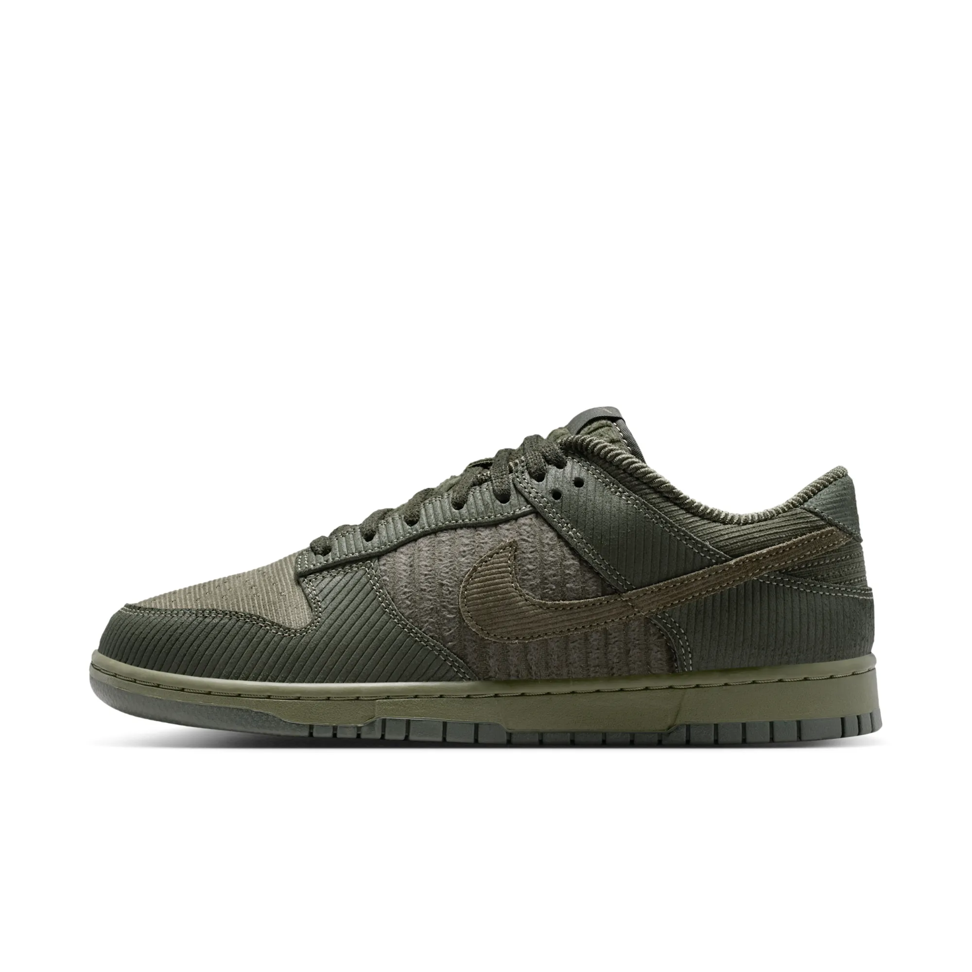Nike Dunk Low Retro Premium Men's Shoes - Green