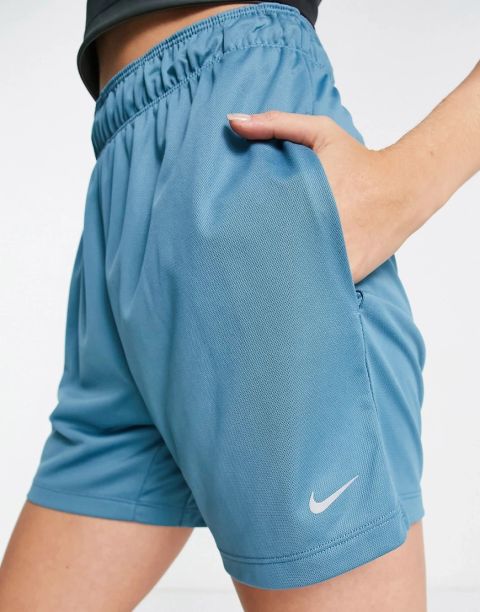 Nike Dri-Fit Attack MR 5in Shorts Women - Petrol | DX6024-440 | FOOTY.COM
